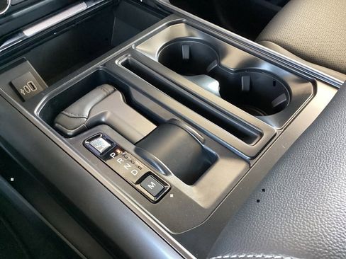 New 2025 Ford F150 Lariat w/ Equipment Group 501A Mid image 58