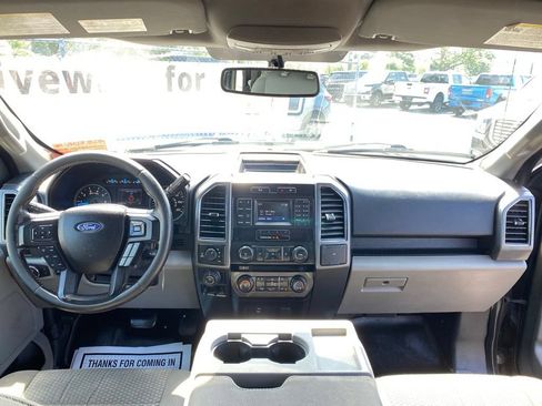 Used 2017 Ford F150 XLT w/ Equipment Group 301A Mid AWD/4WD image 18