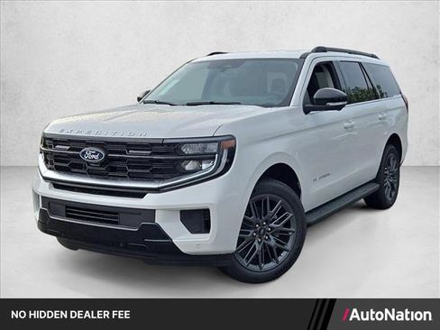 New 2027 Ford Expedition Platinum RWD image 1