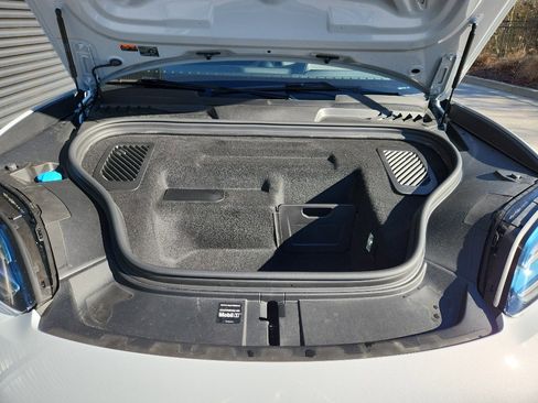 New 2026 Porsche Macan 4S Electric image 50