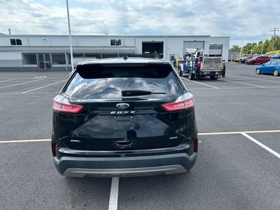 Used 2023 Ford Edge SEL
