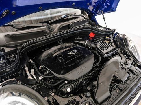 Used 2019 MINI Cooper S w/ Premium Package image 41