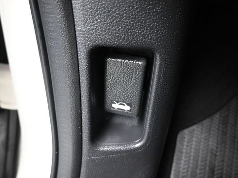 Used 2018 Honda Odyssey Elite image 33
