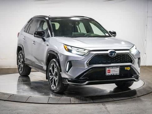 Certified 2022 Toyota RAV4 XSE image 6