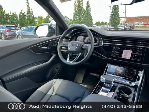 Used 2026 Audi Q8 Premium Plus AWD/4WD image 30