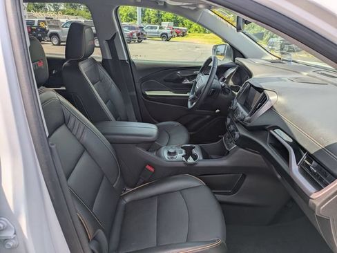 Certified 2024 GMC Terrain AT4 w/ Infotainment Package II AWD/4WD image 36