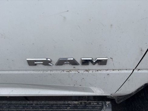 Used 2021 RAM 2500 Big Horn image 11