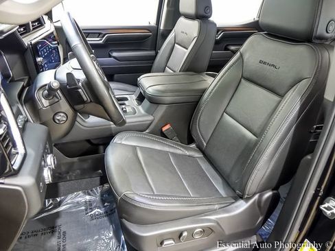 Used 2024 GMC Sierra 1500 Denali w/ Denali Reserve Package AWD/4WD image 10