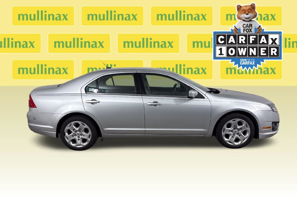 Used 2011 Ford Fusion SE w/ 201A Rapid Spec Order Code FWD image 2