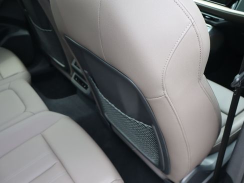 Used 2025 Audi Q5 Prestige AWD/4WD image 24
