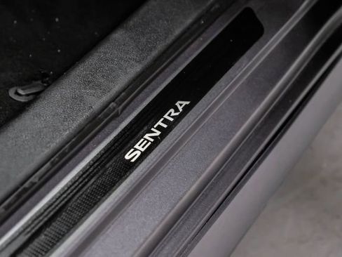 Used 2020 Nissan Sentra SR w/ Lighting Package image 34