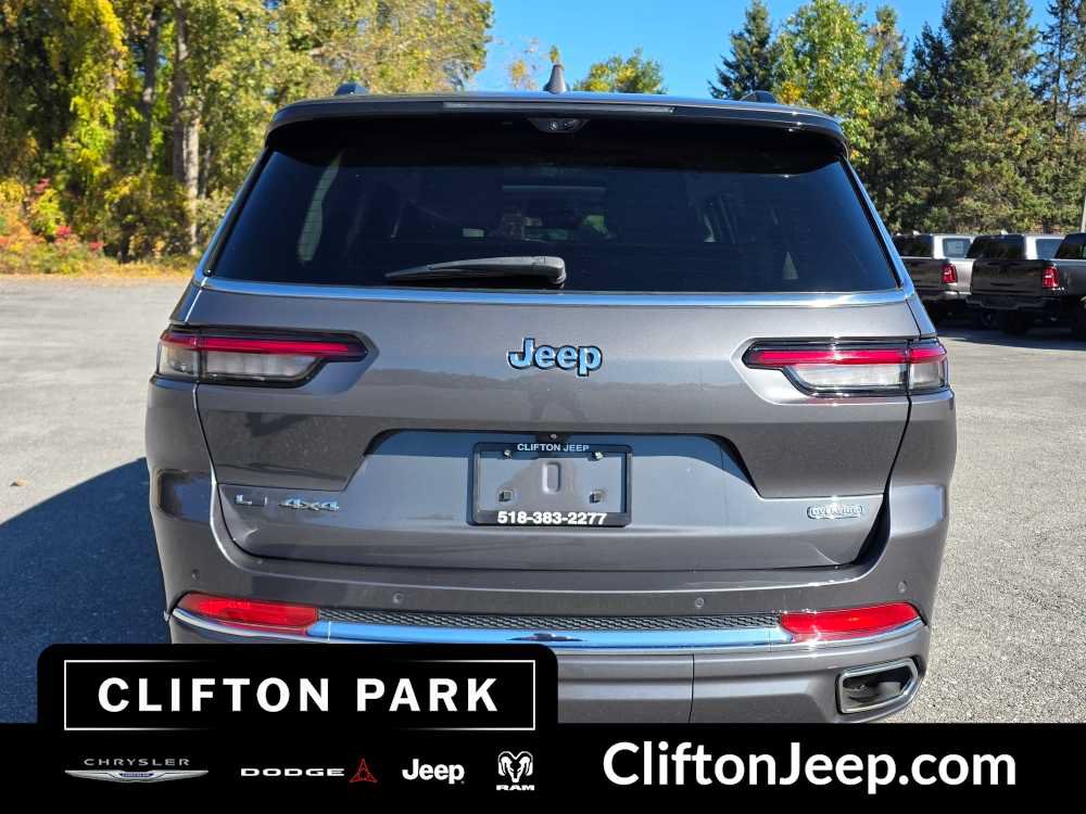 Used 2021 Jeep Grand Cherokee L Overland w/ Luxury Tech Group IV AWD/4WD image 5
