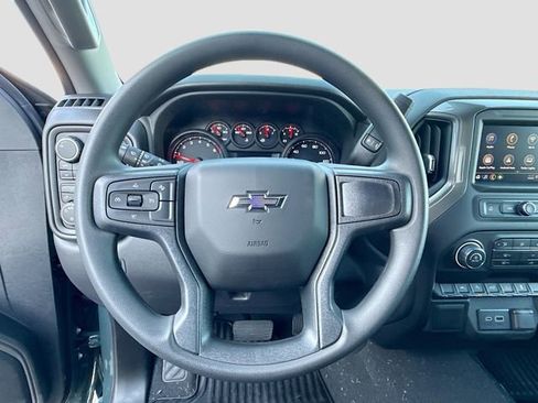 New 2026 Chevrolet Silverado 1500 Custom Trail Boss w/ LPO, Dark Essentials Package AWD/4WD image 10