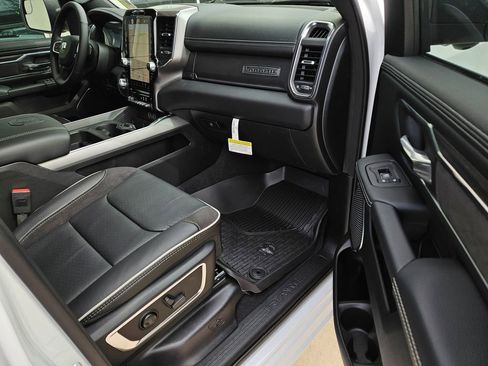 New 2026 RAM 1500 Laramie w/ Night Edition AWD/4WD image 7
