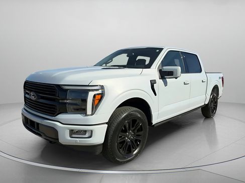 New 2025 Ford F150 Platinum w/ FX4 Off-Road Package image 11