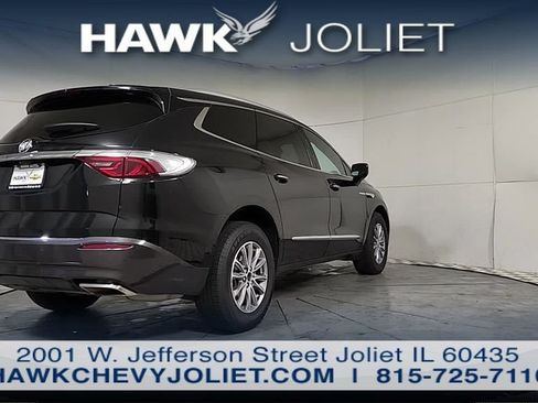 Used 2024 Buick Enclave Premium FWD image 5