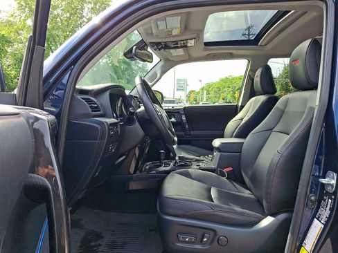 Used 2023 Toyota 4Runner TRD Off-Road Premium w/ Moonroof Package AWD/4WD image 14