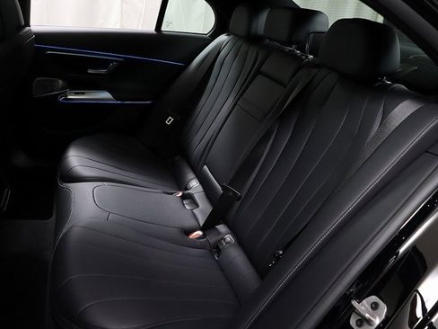 New 2026 Mercedes-Benz E 450 4MATIC Sedan image 12