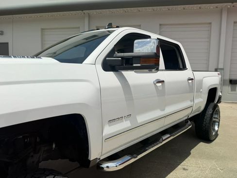 Used 2015 Chevrolet Silverado 2500 LTZ w/ Duramax Plus Package AWD/4WD image 19