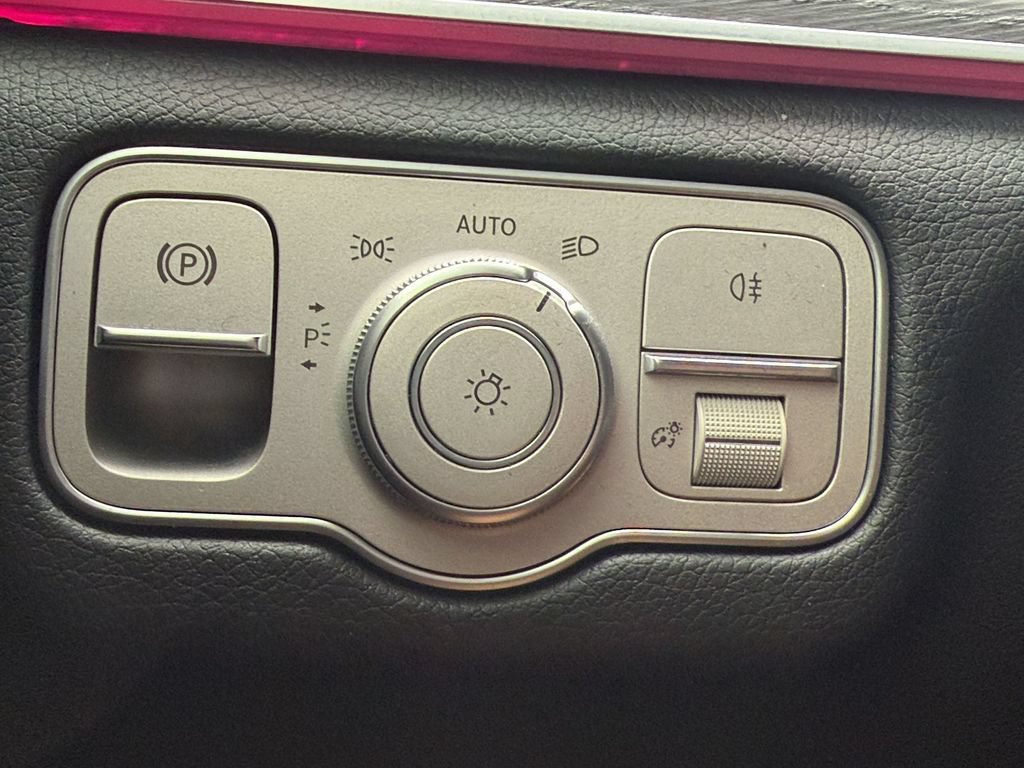 Used 2023 Mercedes-Benz GLE 350 4MATIC image 27