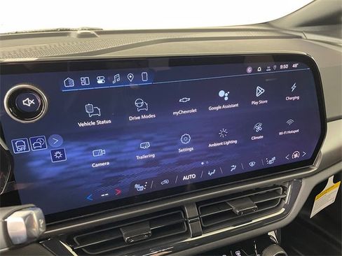 New 2026 Chevrolet Equinox EV RS image 5