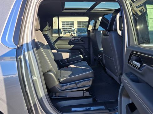 New 2026 GMC Yukon XL Elevation w/ Elevation Premium Package image 36