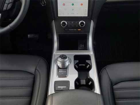 Certified 2024 Ford Edge SEL w/ Convenience Package image 30