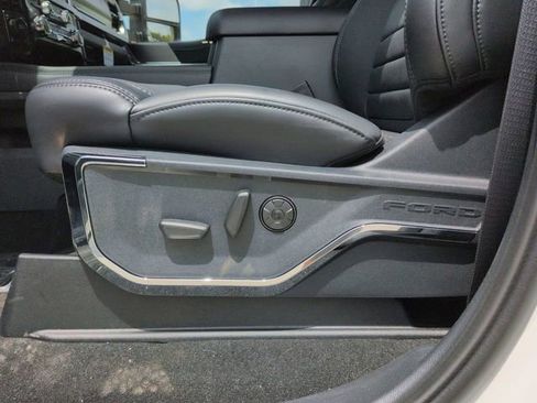 New 2026 Ford F250 Platinum AWD/4WD image 19