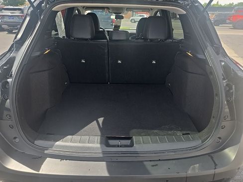 Used 2026 Nissan Kicks SR w/ Cold Weather Package AWD/4WD image 27