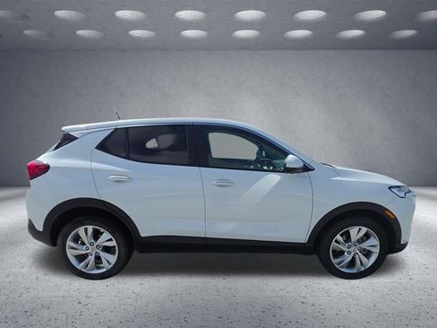 Used 2024 Buick Encore GX Preferred w/ Advanced Technology Package FWD image 8