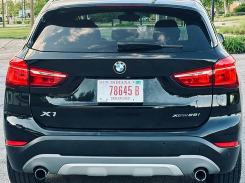 Used 2018 BMW X1 xDrive28i AWD/4WD image 9
