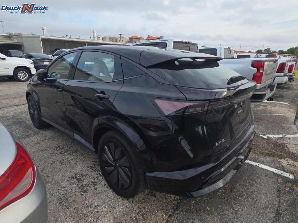 Used 2023 Nissan Ariya AWD image 4