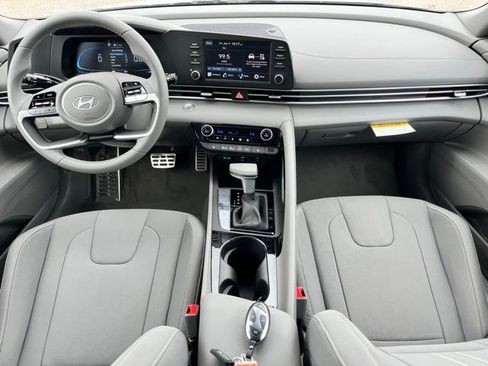 New 2026 Hyundai Elantra SEL Sport Premium FWD image 9