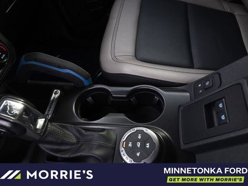 Used 2022 Ford Bronco Wildtrak AWD/4WD image 32