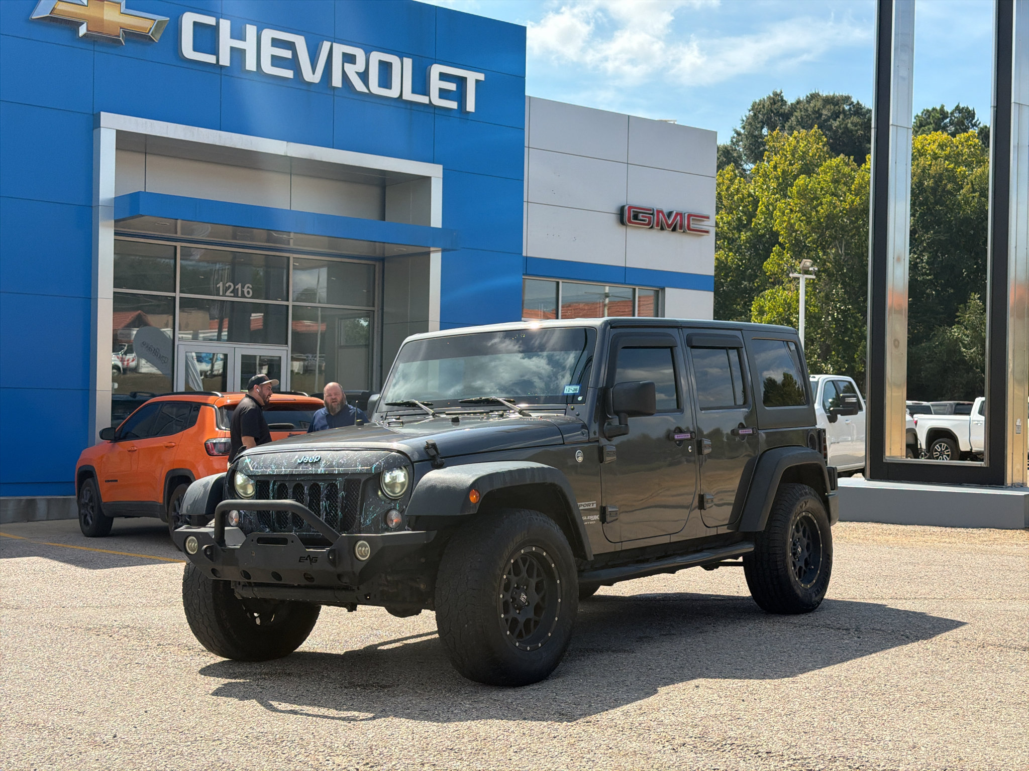 Used 2018 Jeep Wrangler Unlimited Sport S AWD/4WD image 10