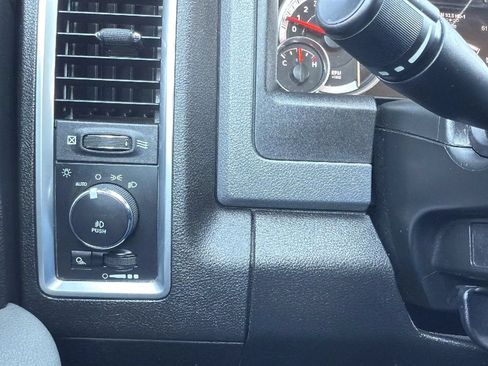 Used 2019 RAM 1500 Big Horn w/ Rambox Value Package AWD/4WD image 14