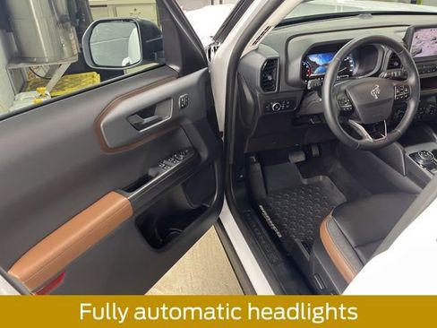 Used 2024 Ford Bronco Sport Outer Banks image 17