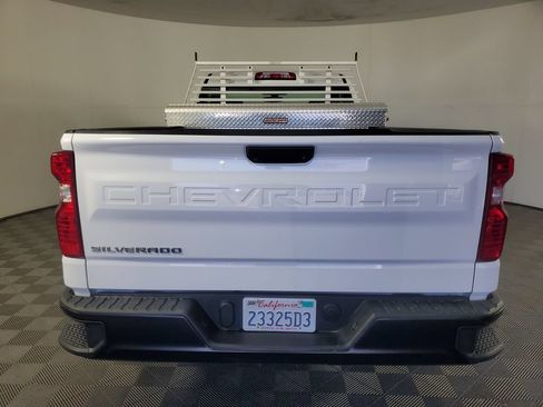 Used 2021 Chevrolet Silverado 1500 W/T RWD image 5