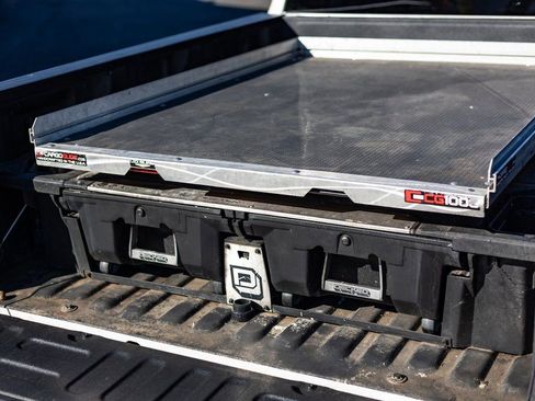 Used 2019 Ford F250 Lariat w/ Lariat Ultimate Package AWD/4WD image 11