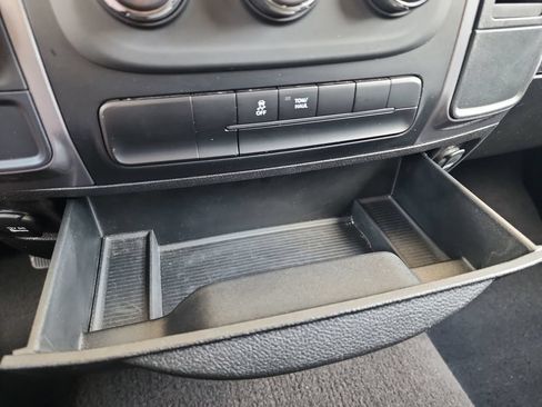 Used 2024 RAM 1500 Classic SLT RWD image 28