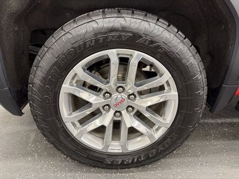 Used 2019 GMC Sierra 1500 SLT w/ SLT Premium Plus Package image 20