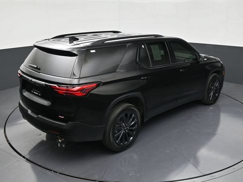 Used 2024 Chevrolet Traverse RS FWD image 19