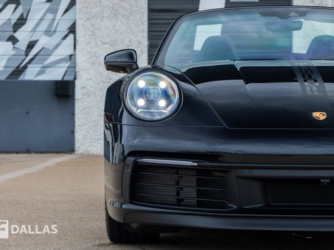Used 2024 Porsche 911 Carrera 4S AWD/4WD image 4