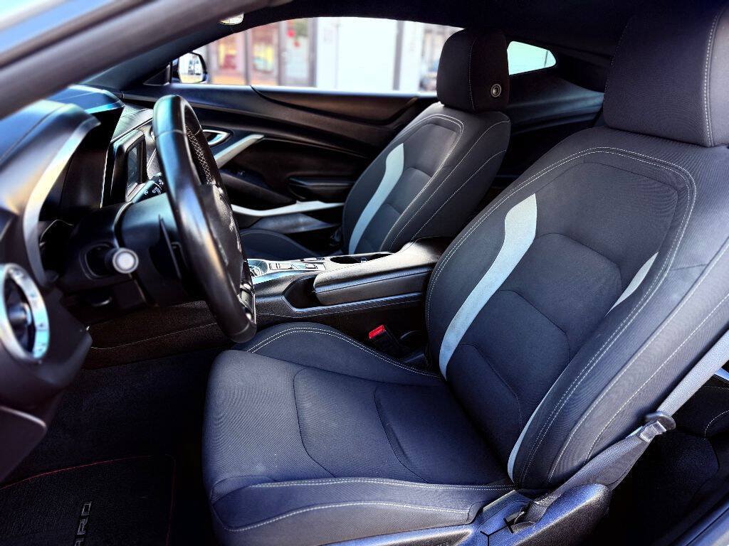 Used 2018 Chevrolet Camaro LT w/ Redline Edition RWD image 38