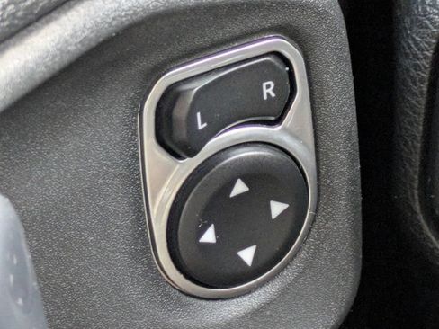 Used 2020 Jeep Wrangler Unlimited Sport AWD/4WD image 24