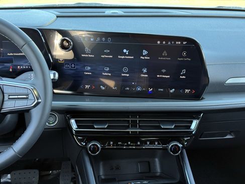 New 2026 Chevrolet Traverse LT image 25