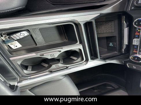 Used 2023 Ford F250 Lariat w/ Sport Appearance Package image 34