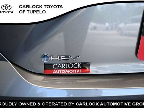 Used 2025 Toyota Camry SE FWD image 33