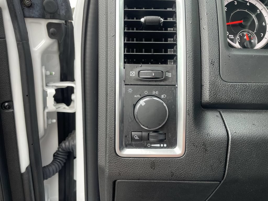 Used 2023 RAM 1500 Classic SLT RWD image 18