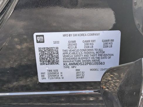 Used 2023 Buick Encore GX Select w/ Sport Touring Package FWD image 38